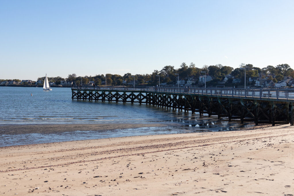 Cummings Park Beach in Stamford Connecticut 